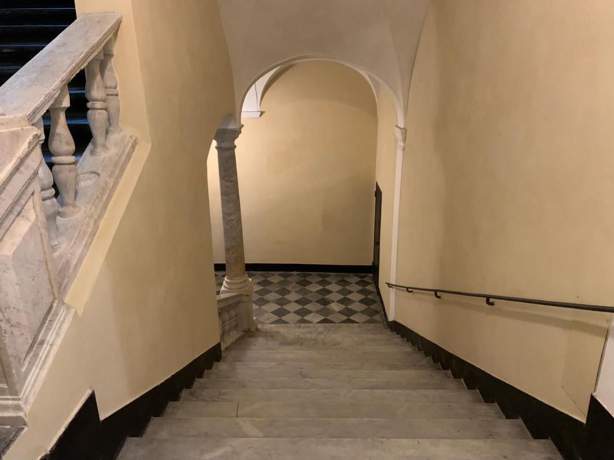 House Pellicceria By Holiday World Genoa Exterior photo