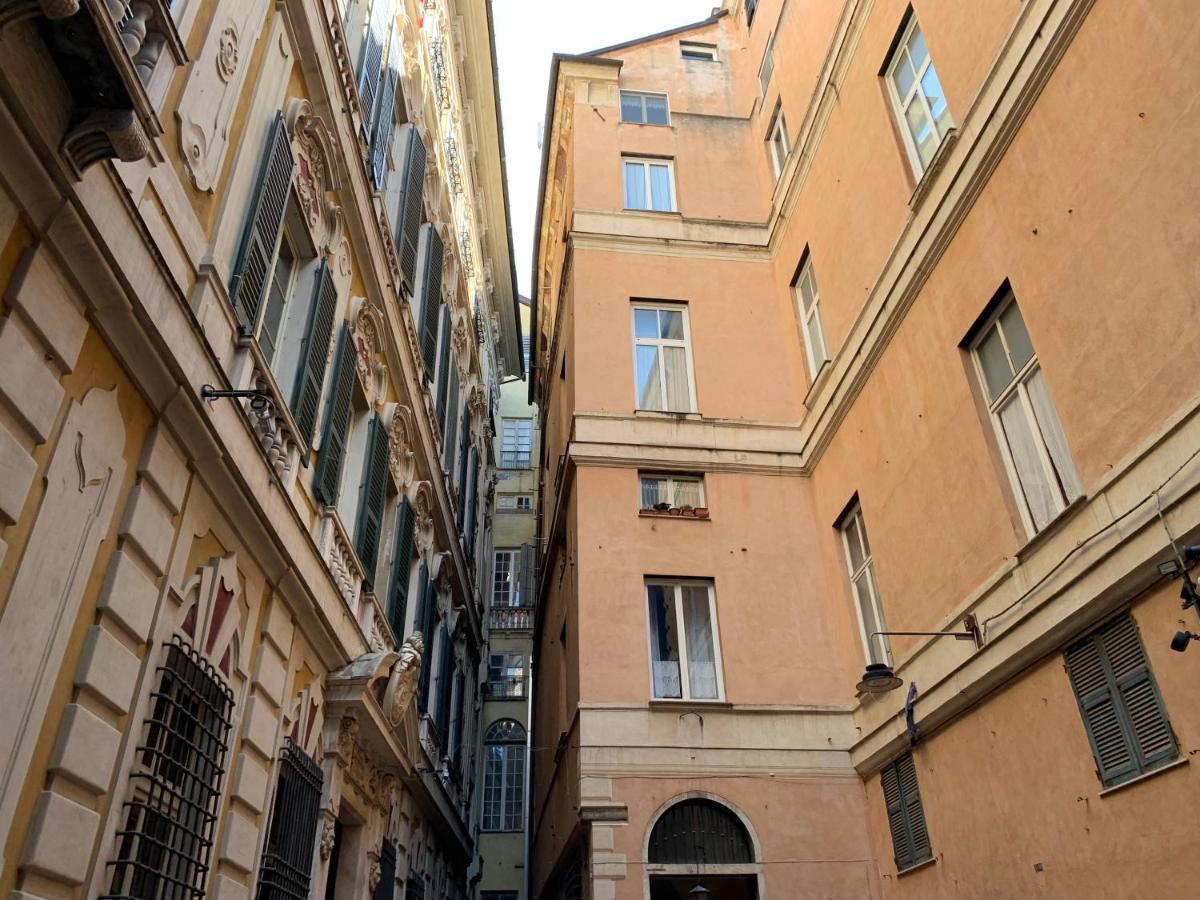 House Pellicceria By Holiday World Genoa Exterior photo